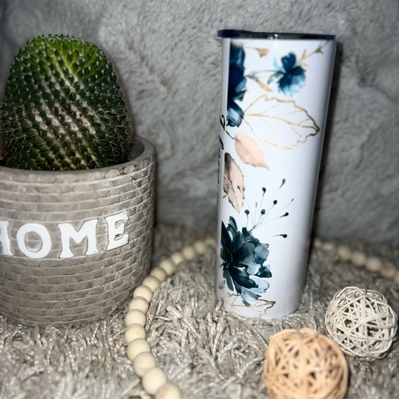 Personalized 20oz Tumbler - Picture 3 of 9